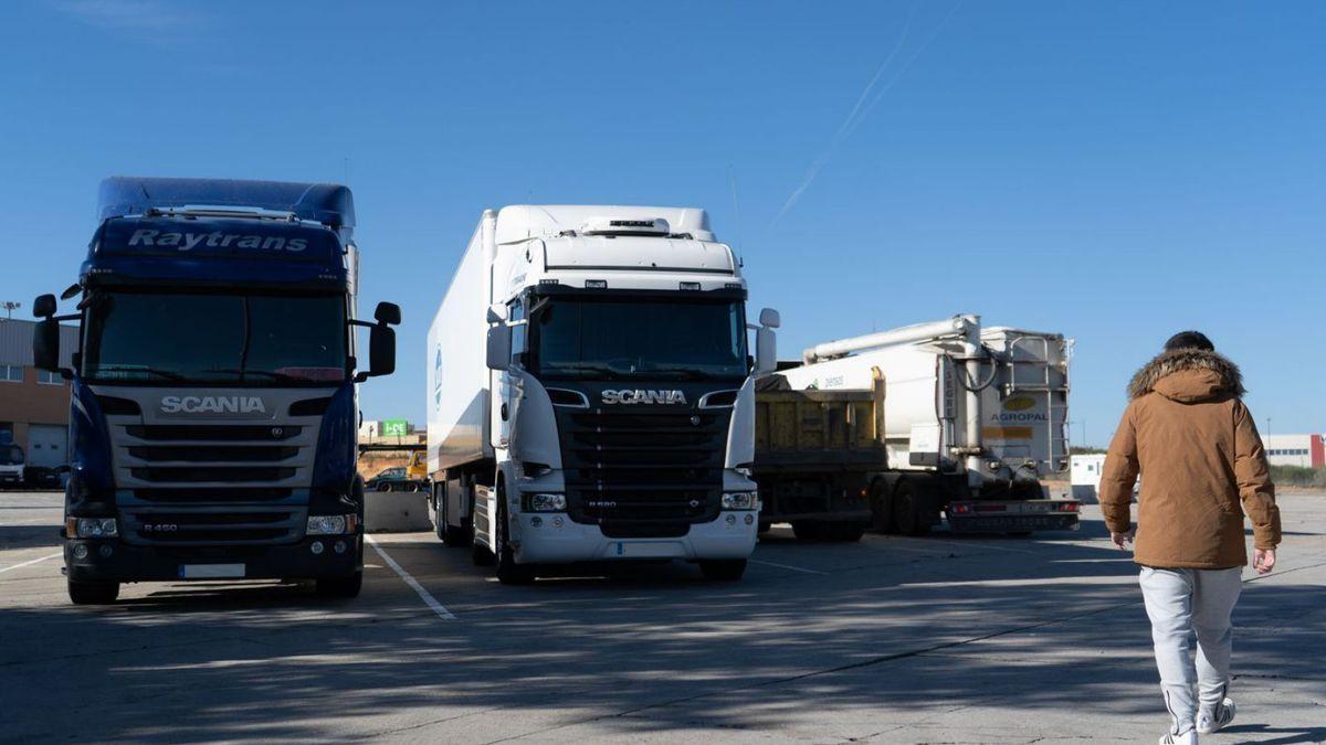 El transport de Zamora se suma a l’atur previ al Nadal: «La situació és crítica» El transport de Zamora se suma a l’atur previ al Nadal: «La situació és crítica»
