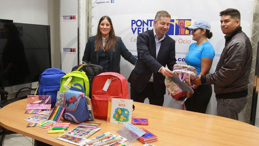 Ni un alumno sin mochila ni material escolar