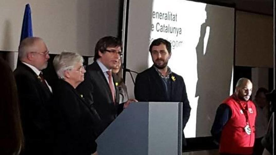 Puigdemont i els consellers que són a Brussel·les, en un acte recent