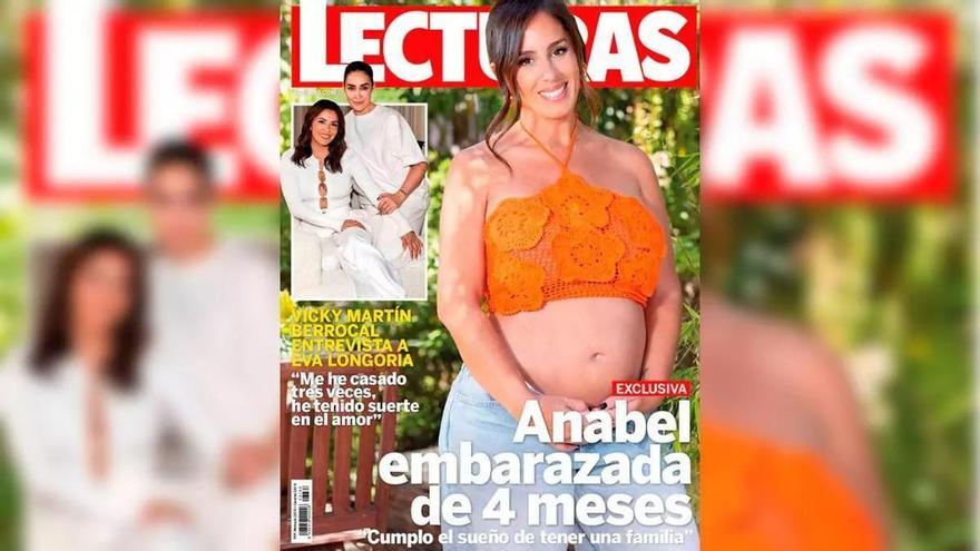 Bombazo: Anabel Pantoja, embarazada de cuatro meses en el concierto de Isabel Pantoja en Mérida