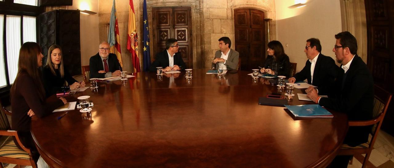 Comisión bilateral que tuvo lugar en el mes de marzo entre la Generalitat y la Diputación.