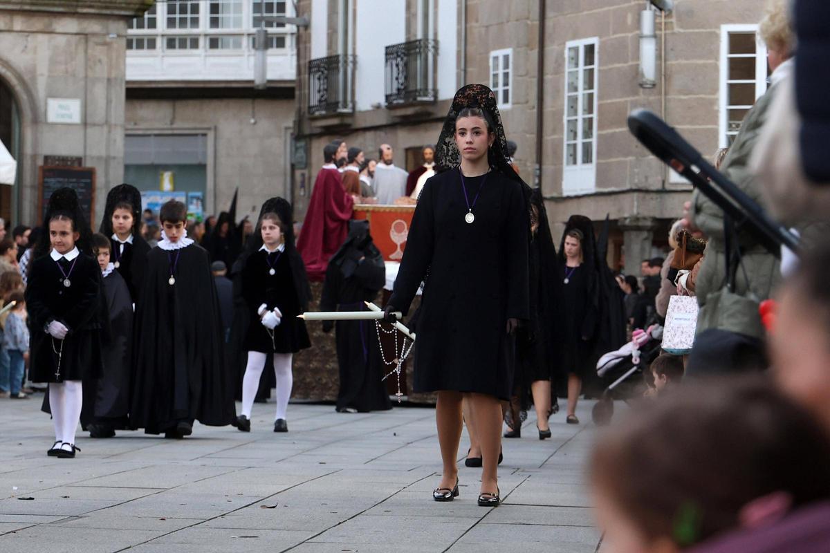 Las calles de Pontevedra vivieron un multitudinario Jueves Santo.