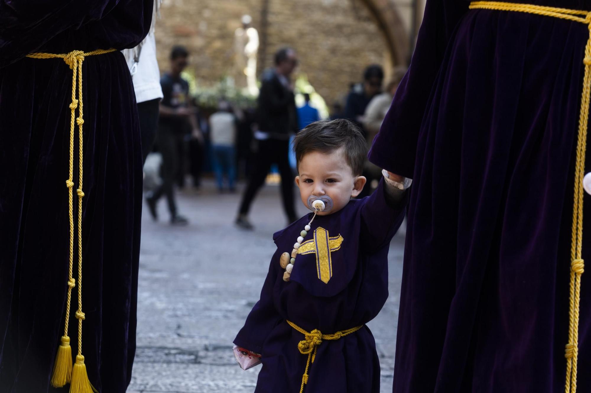 Oviedo despide a lo grande la Semana Santa: mira las fotos de la procesión del Resucitado