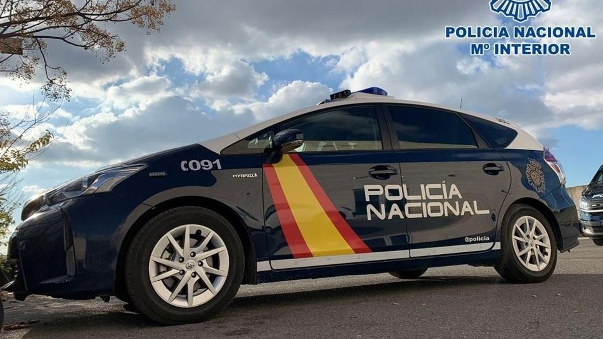 La familia de la menor agredida interpuso una denuncia por el suceso en la comisaría de la Policía Nacional en Villaverde.