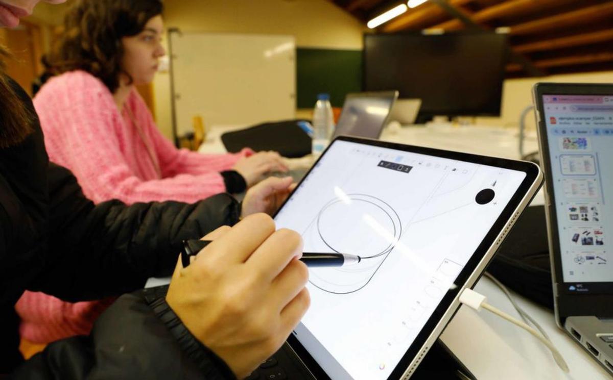 Estudiantes de Diseño de la Escuela Superior de Arte. | M. V.
