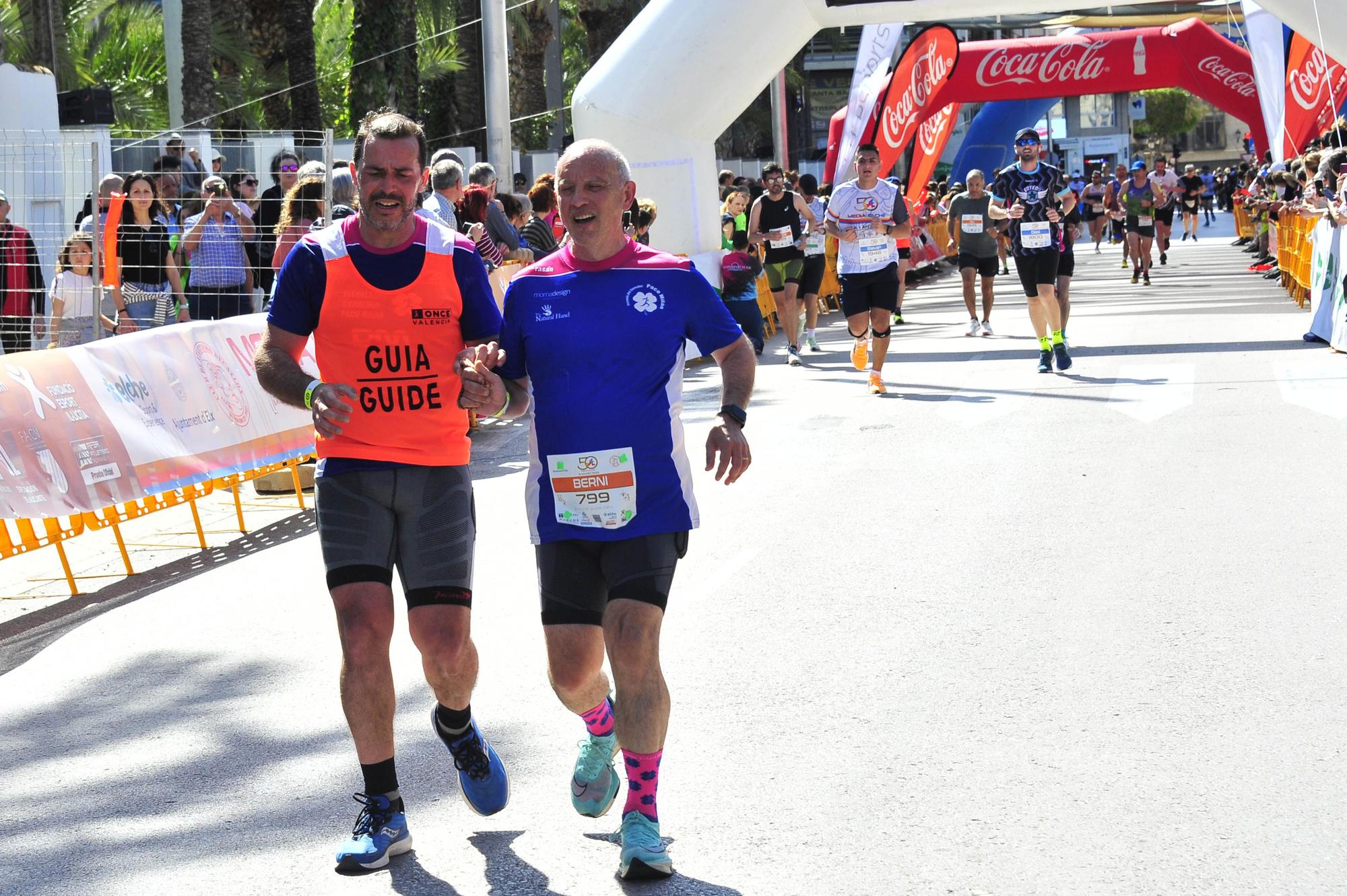 Un Medio Maratón de Elche marcado por el calor