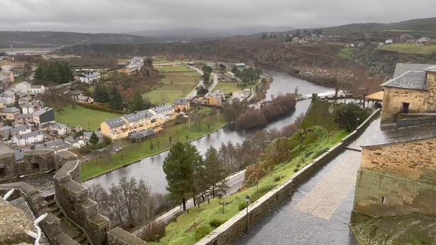 VÍDEO | El río Tera, en Sanabria, a punto de desbordarse