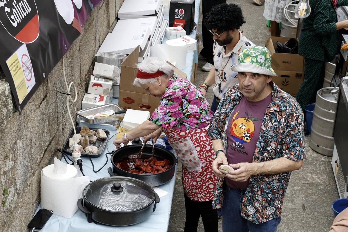 San Martiño Pinario revive el Santiago de 1976 con '50 anos aló': "Esta festa creceu moito"