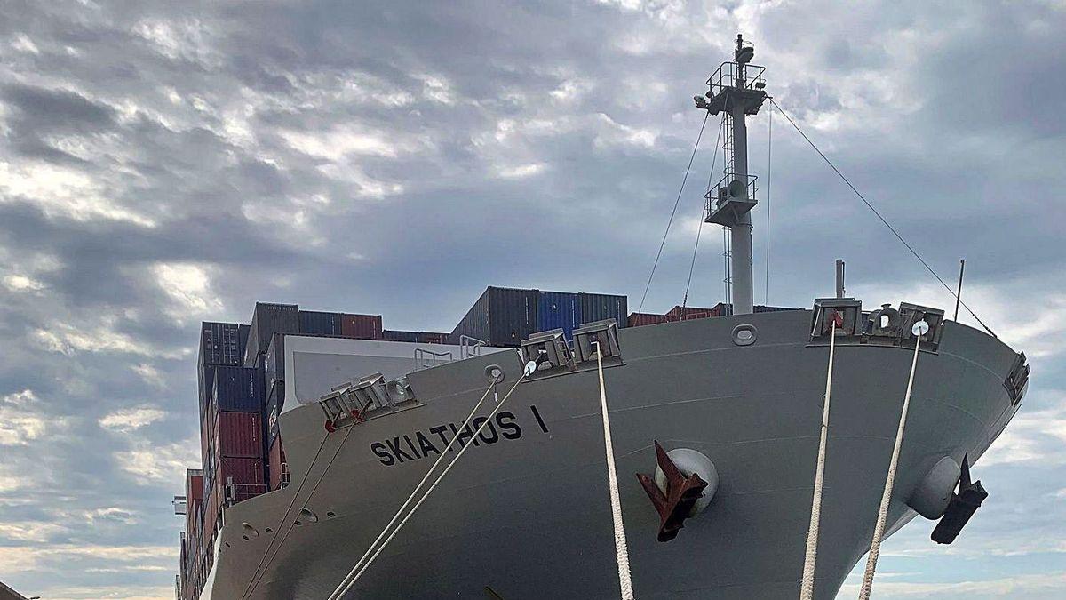 Uno de los barcos donde se detectó el brote