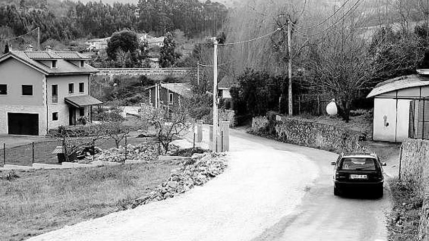 La carretera de El Carmen a Sardéu.