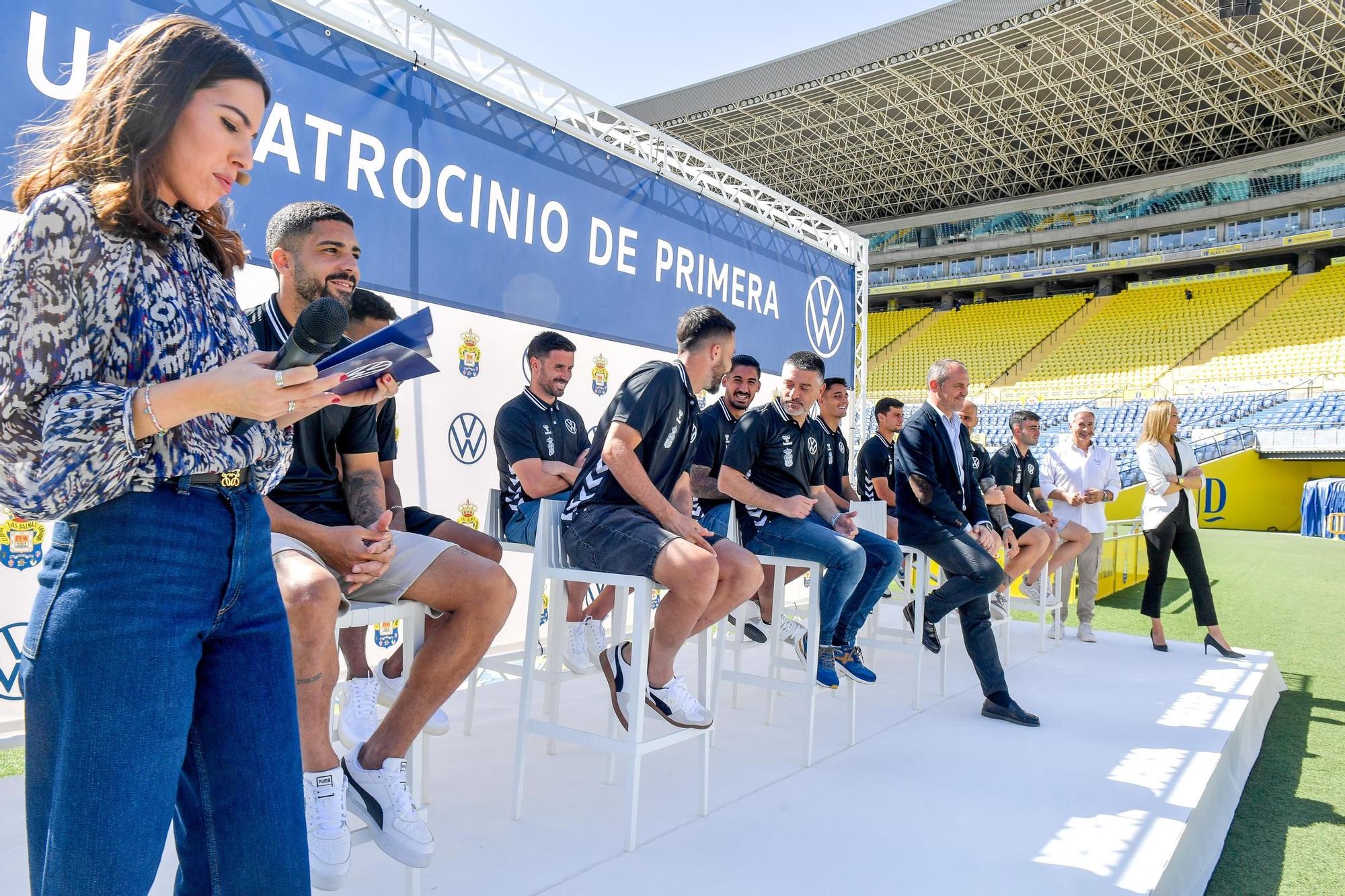 Entrega de coches Volkswagen a jugadores de la UD Las Palmas