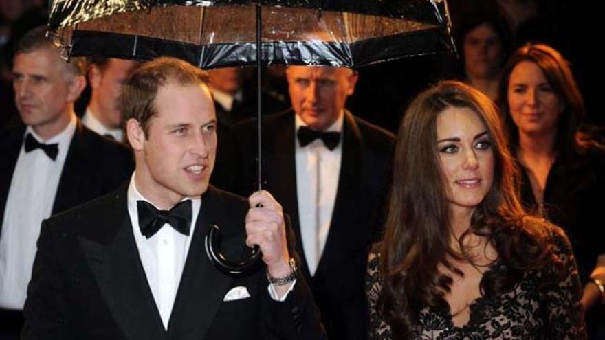 Los duques de Cambridge, en la alfombra roja.