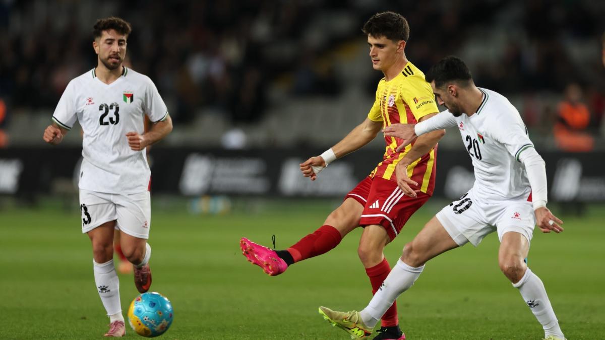 Pau Víctor, en acción ante Palestina