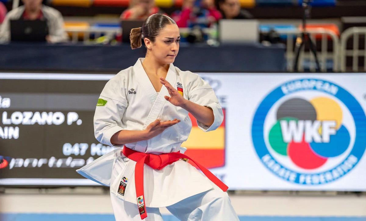 La karateca almendralejense Paola García Lozano.