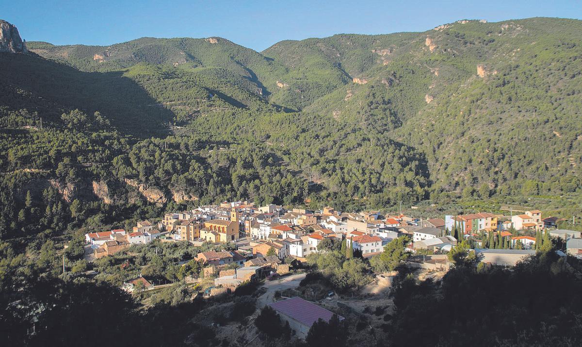 Panorámica de la localidad de Torrechiva.