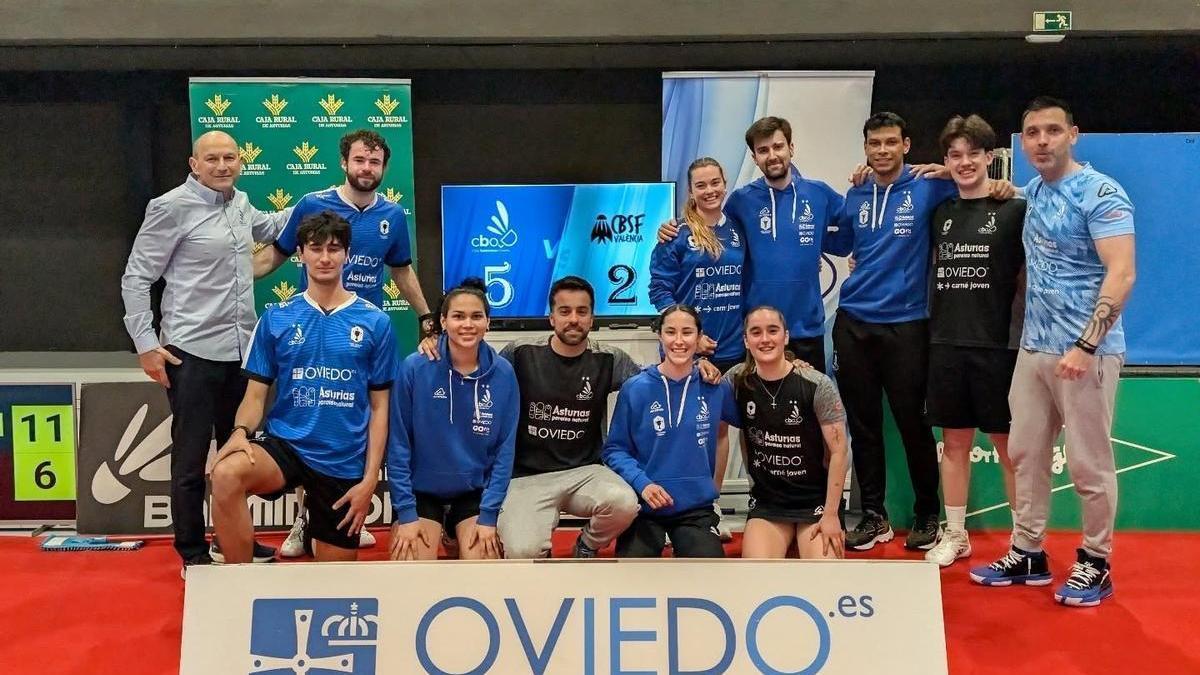 Oviedo Secures Second Place & Advances to Badminton Division of Honor Playoff | Title Contenders Set