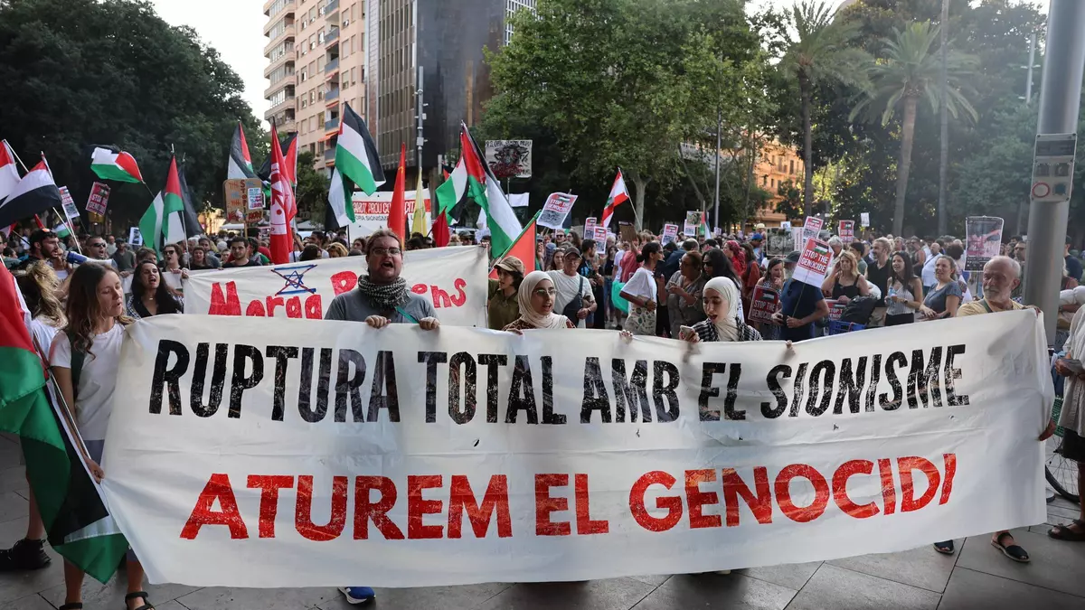 Multitudinaria manifestación por Palestina en Palma