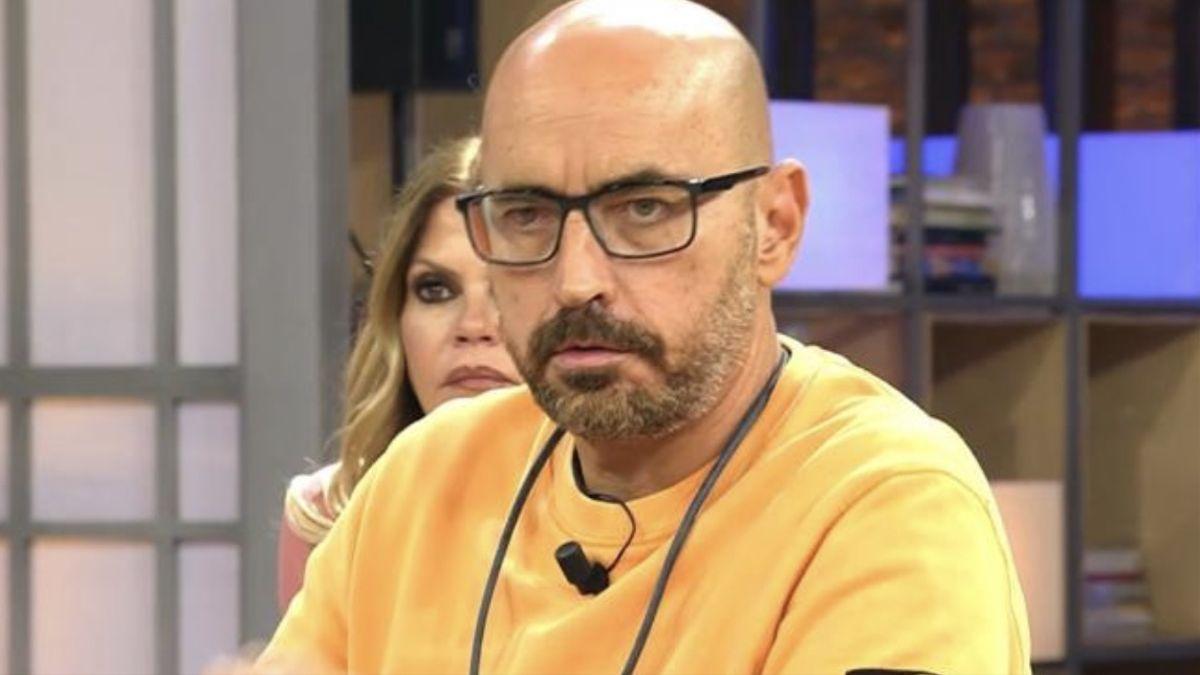 DIEGO ARRABAL DESPEDIDO |  Mediaset despide de manera fulminante al paparazzi Diego Arrabal