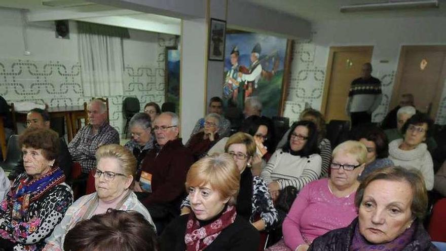 Asistentes al certamen de tonada de Rioturbio.