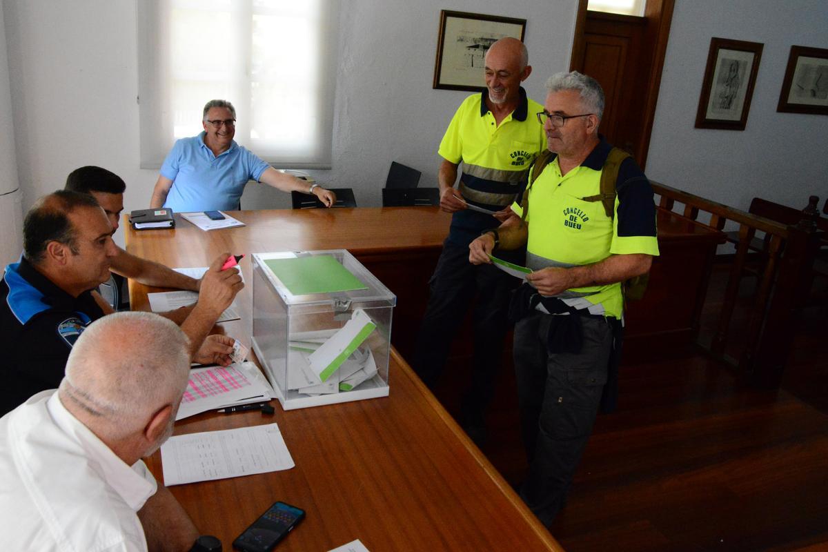 Las elecciones sindicales celebradas hace unos días en el salón de plenos de Bueu.