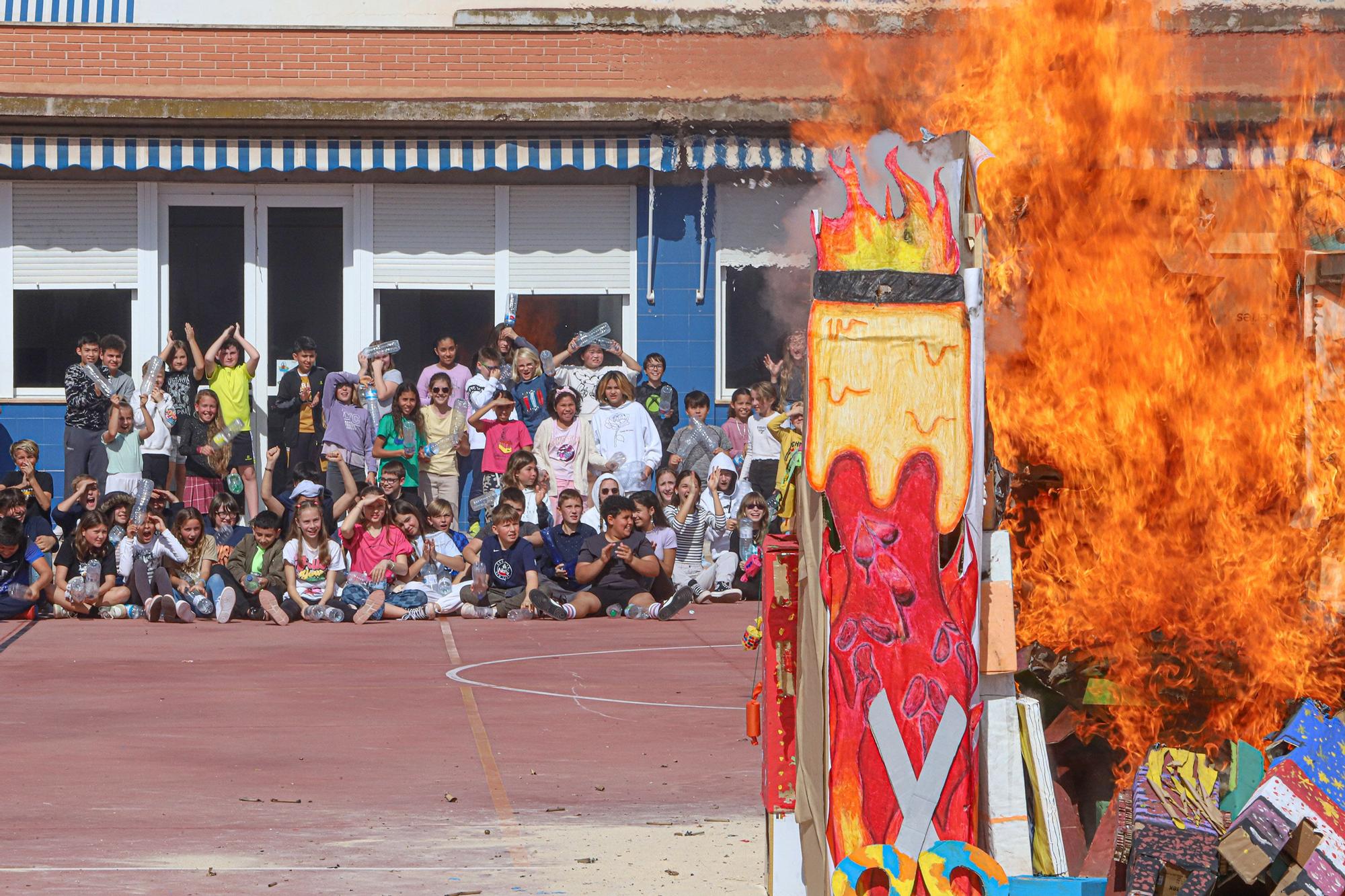 Cremà de Fallas en el CEIP Los Dolses