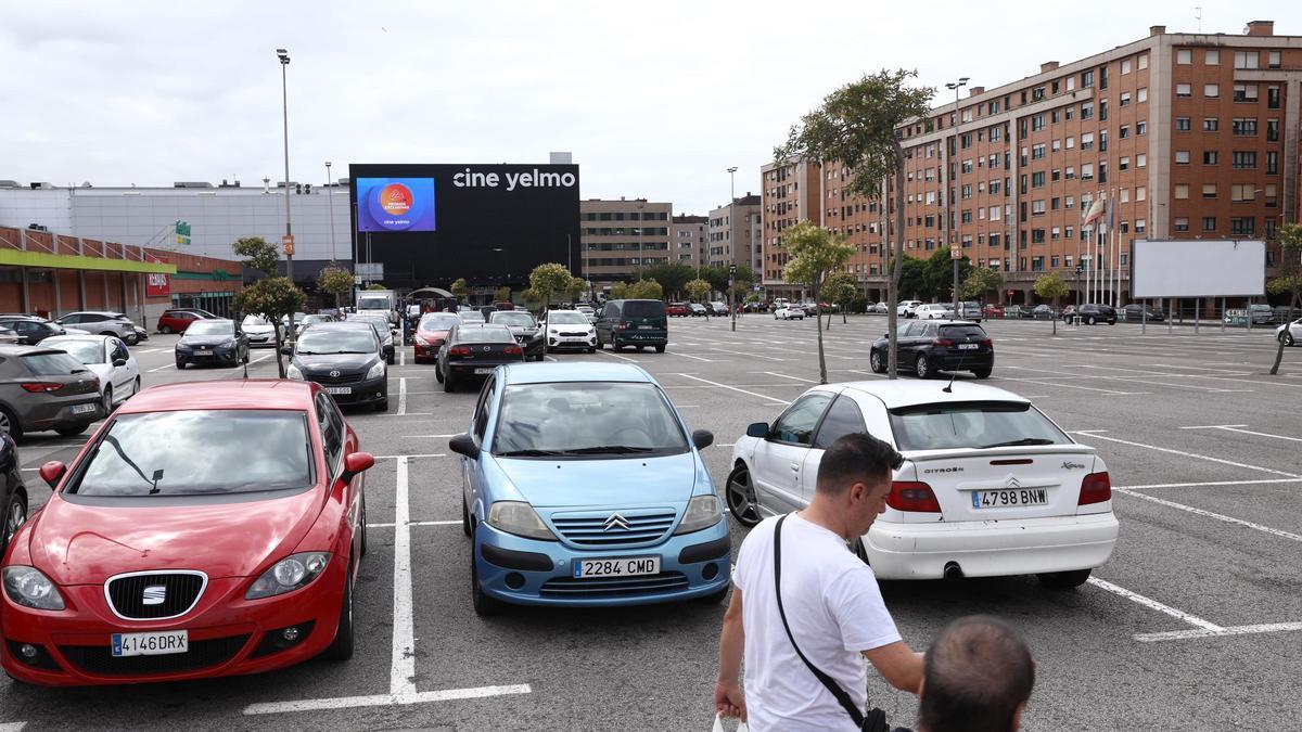Entorno del centro comercial y de ocio de La Calzada