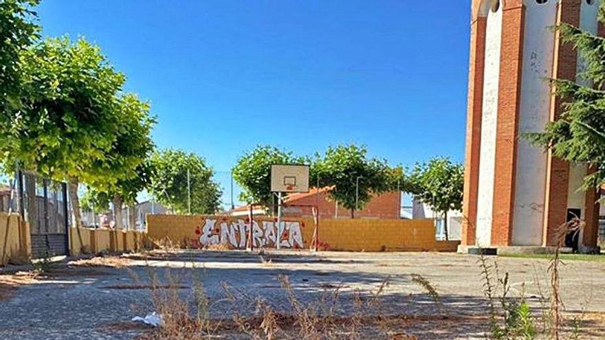 El PSOE de Entrala denuncia el &quot;estado de abandono&quot; del pueblo y suciedad en calles