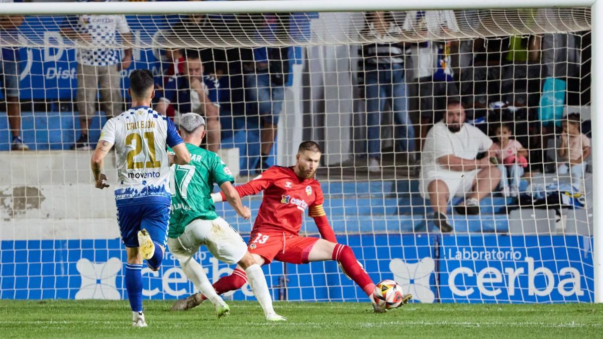 El Sabadell sufrió su primera derrota en casa