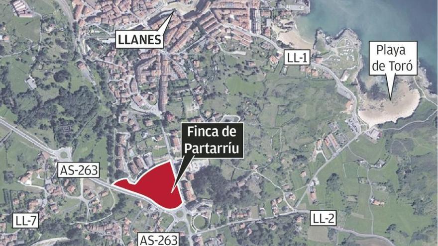 Llanes rechaza el complejo inmobiliario que prevé abrir un Mercadona en Partarríu