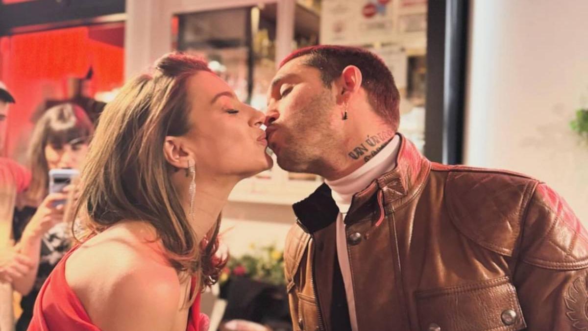 Ana Guerra y Víctor Elías atrasan la exclusiva de la boda por la DANA