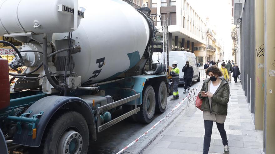 «No passa ningú pel carrer Nou de Girona. Avui farem zero caixa. És un dia perdut»