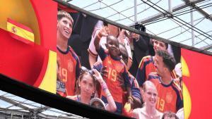 INGLEWOOD, CALIFORNIA - JULY 10: Keyne, the little brother of Lamine Yamal #19 of Spain, is seen on the screen during the FIFA World Cup 2026 Quarter Final match between Spain and Belgium at Los Angeles Stadium on July 10, 2026 in Inglewood, California. David Ramos/Getty Images/AFP (Photo by David Ramos / GETTY IMAGES NORTH AMERICA / Getty Images via AFP)