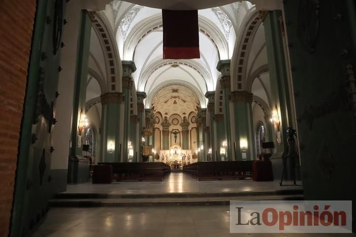 Viernes de dolores: Aplausos y salves a la patrona en Cartagena durante el confinamiento