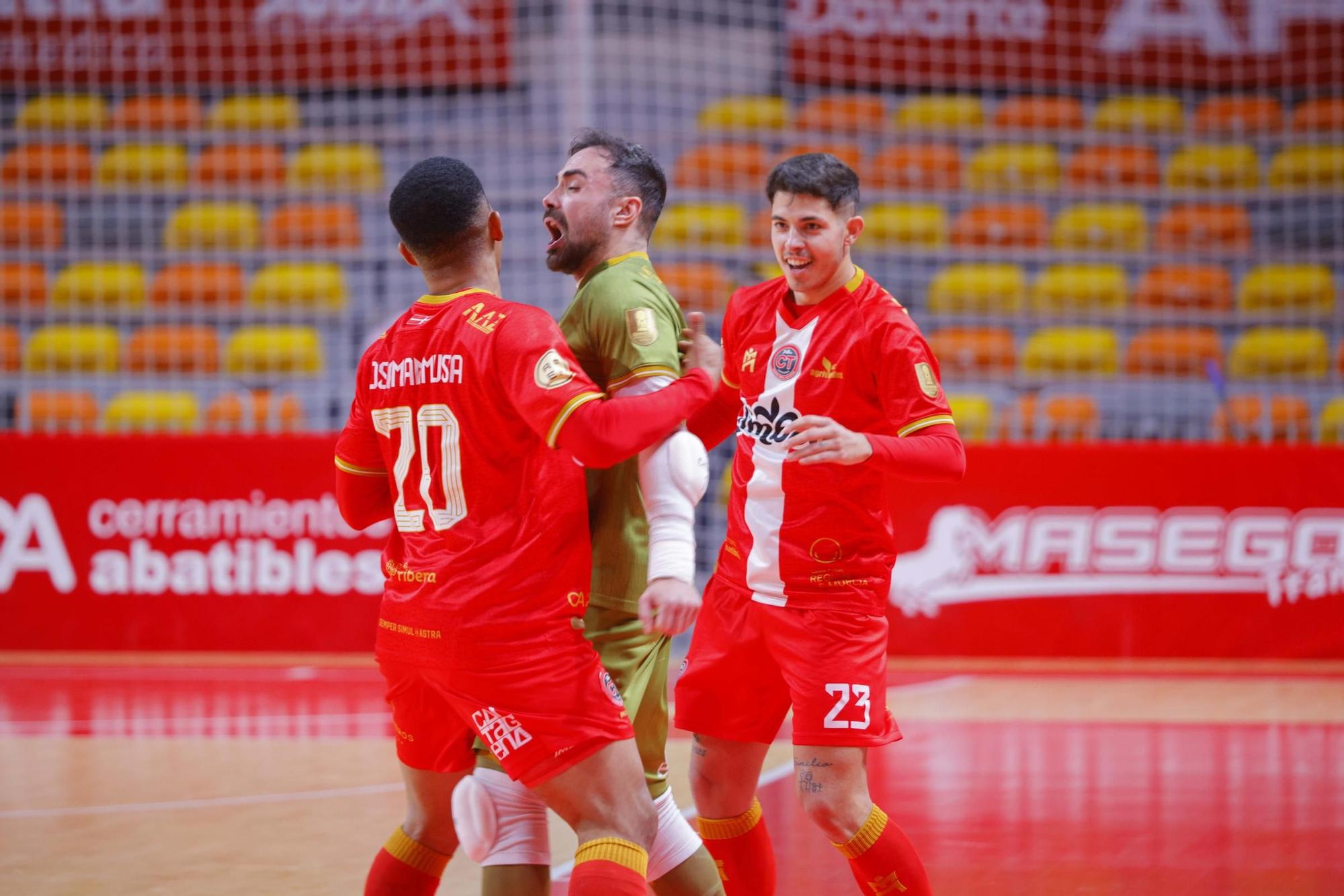 Todas las imágenes de la victoria de Jimbee Cartagena frente a Peñíscola