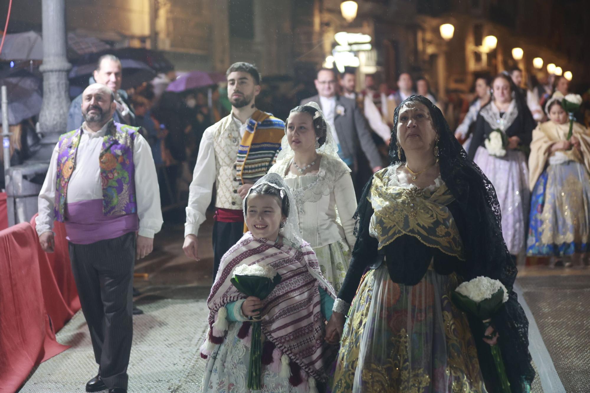 Búscate en la Ofrenda por la calle Quart (entre 22.00 y 23.00 horas)