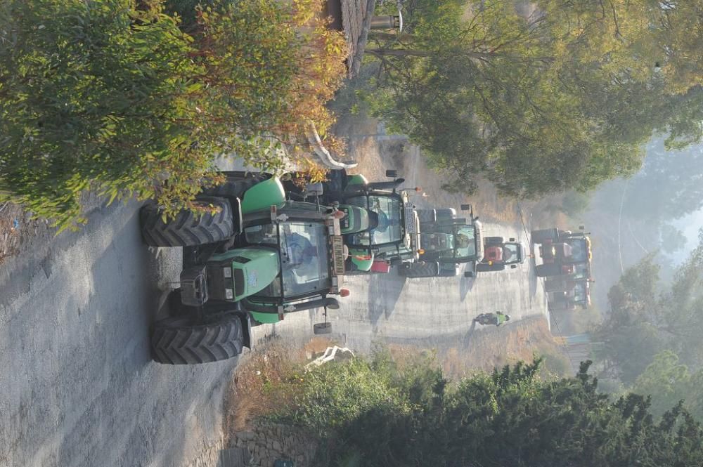 La protesta de agricultores a su paso por el Garru