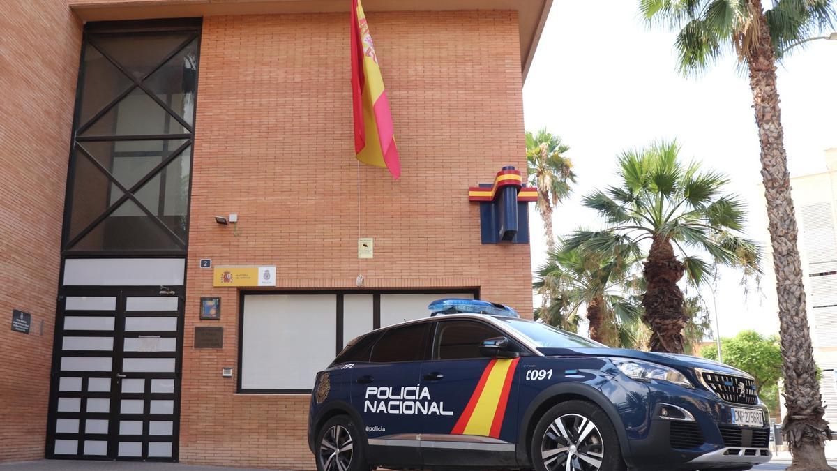 Imagen de archivo de la Comisaría Norte de Alicante, donde fue detenida la mujer.