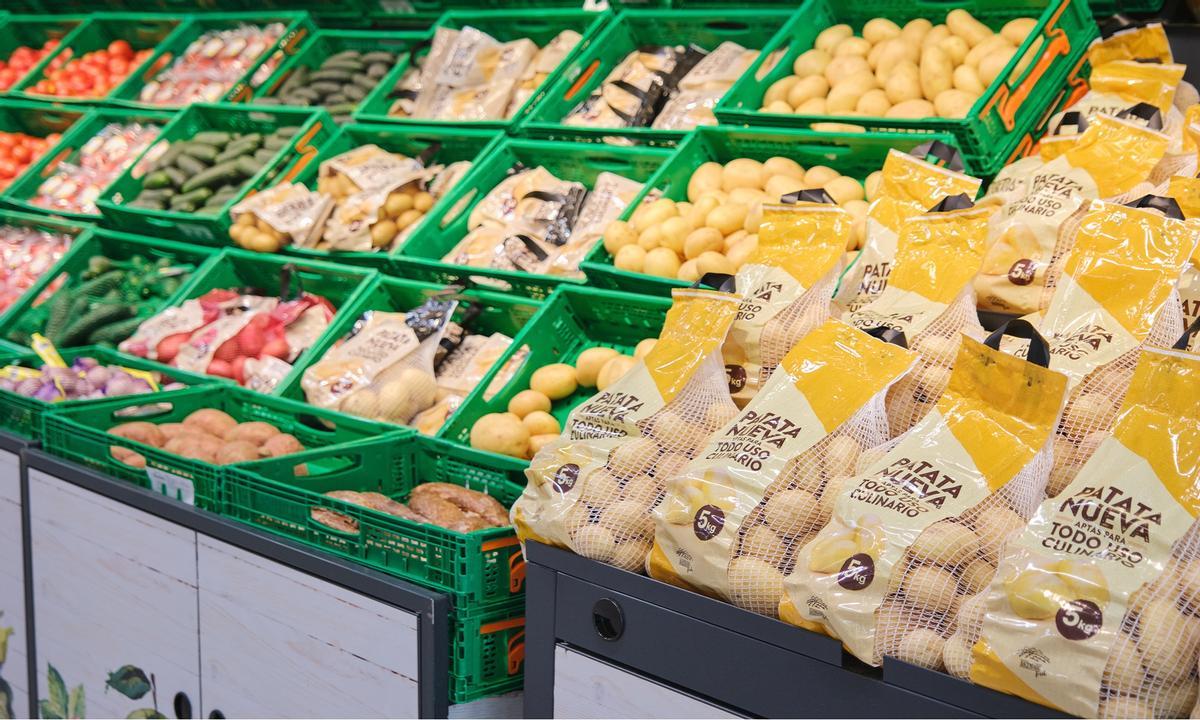 Mercadona prevé comprar este año 180.000 toneladas de patata de origen nacional, un 30% más.