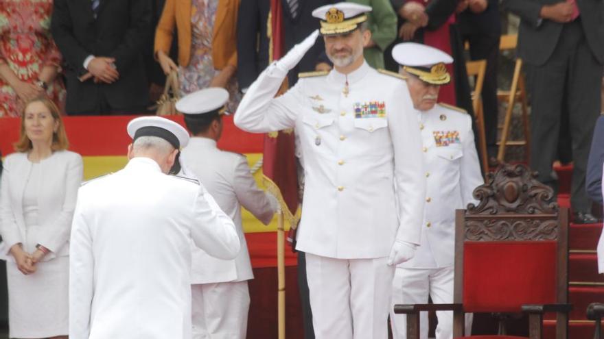 Felipe VI en su última visita a la Escuela Naval de Marín. // Santos Álvarez