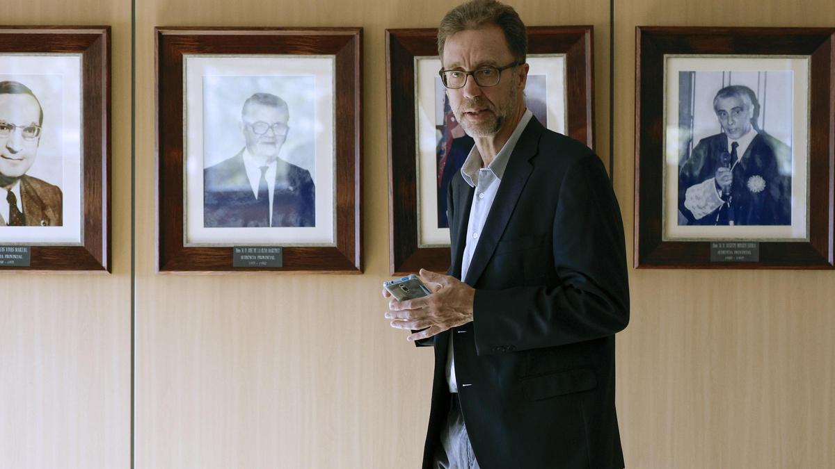 El presidente de la Audiencia Provincial de Valencia, José Manuel Ortega, al inicio del desayuno informativo.