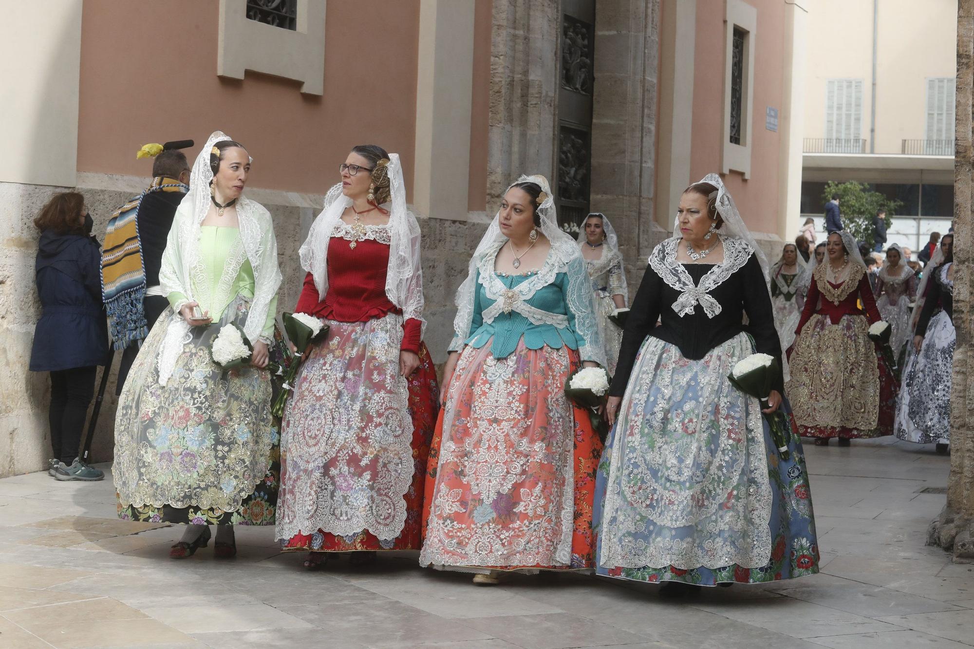 Búscate en el segundo día de ofrenda por la calle de la Paz (entre las 15:30 a las 17:00 horas)