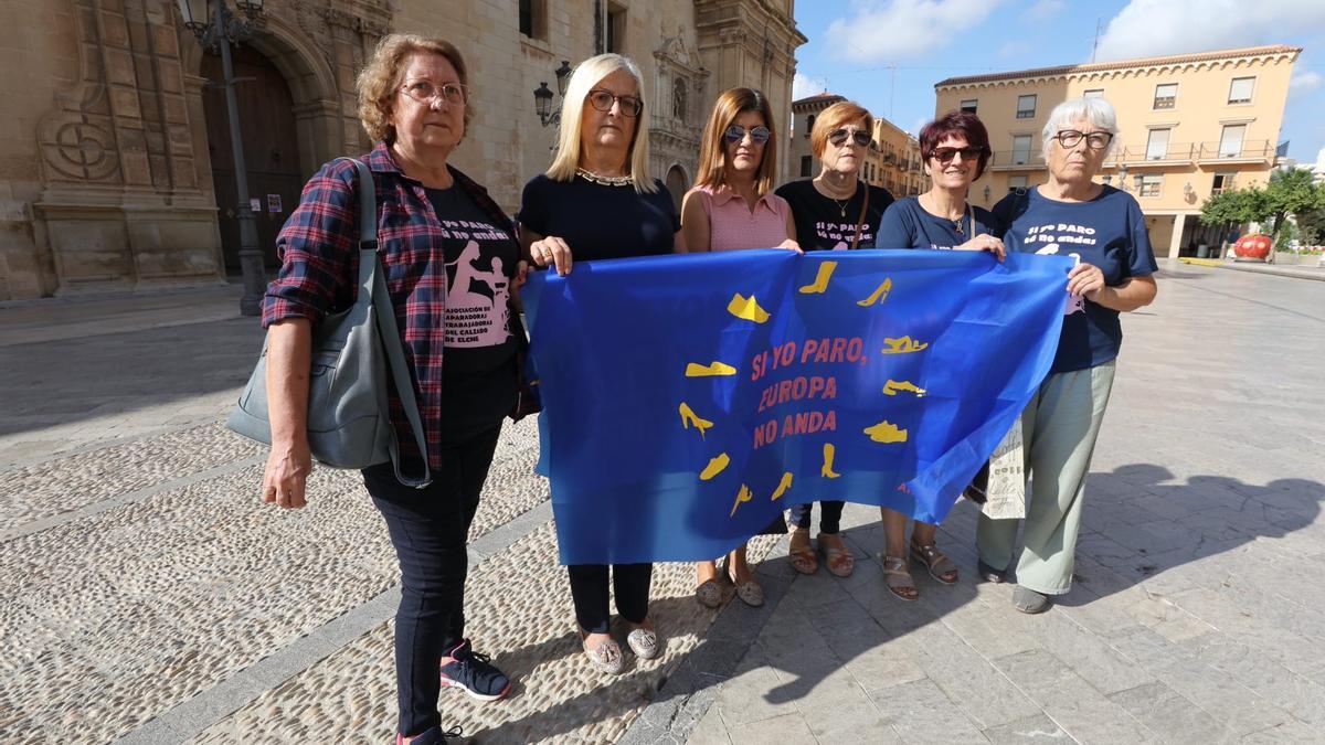 Si yo paro Europa no anda": aparadoras de Elche viajan a Bruselas para  exigir derechos - Información