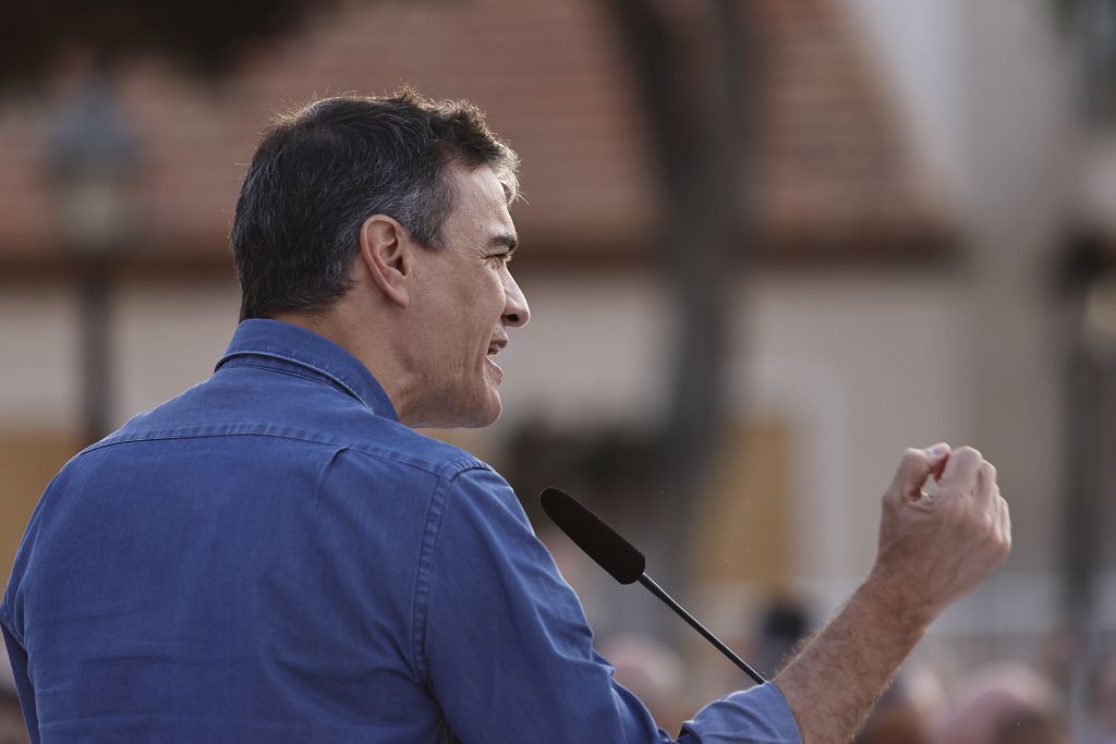 Visita de Pedro Sánchez en Los Alcázares