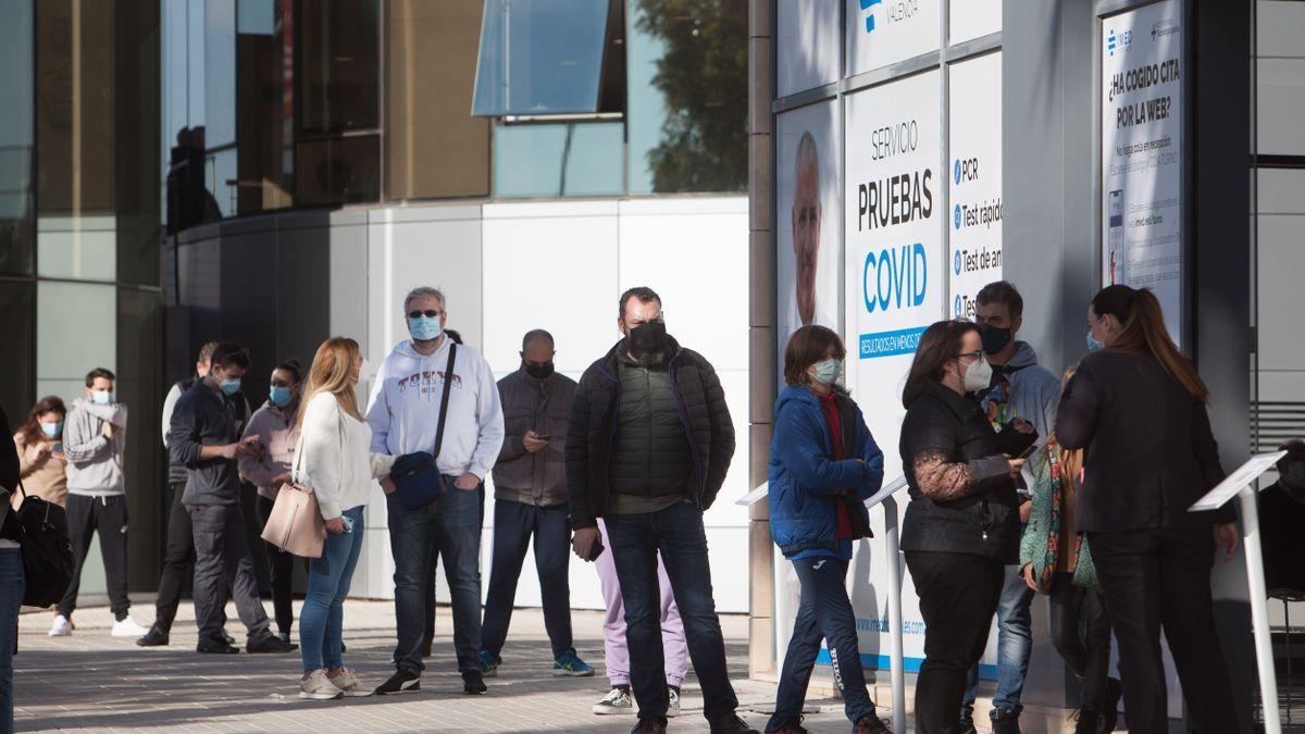 La tercera ola de la pandemia se ceba con la Comunitat Valenciana