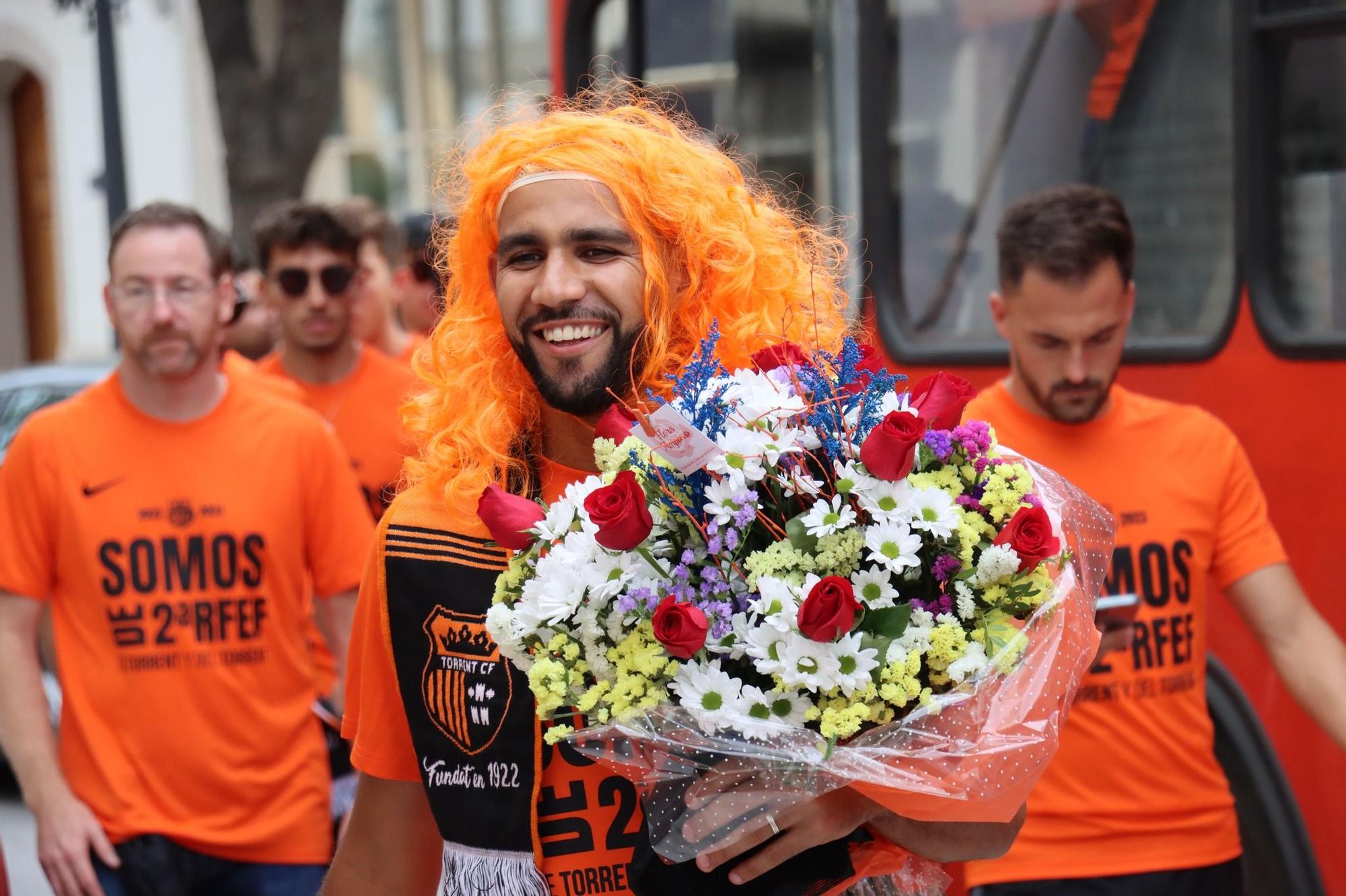 El Torrent CF celebra su ascenso a 2 RFEF