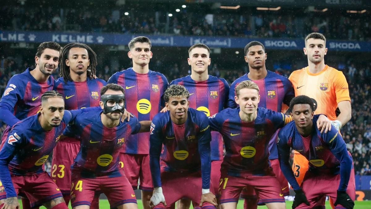 Estos fueron los once jugadores escogidos por Flick para el derbi