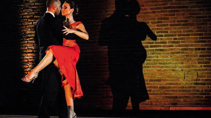 El Palacio Salvo, en Montevideo, esconde un museo del tango.