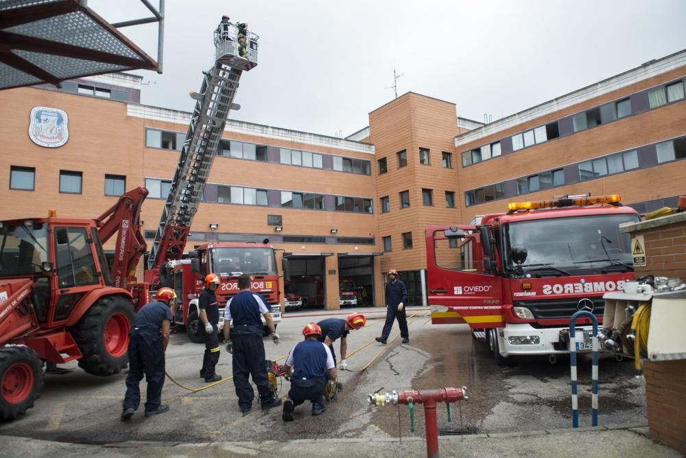 Nuevos bomberos de Oviedo