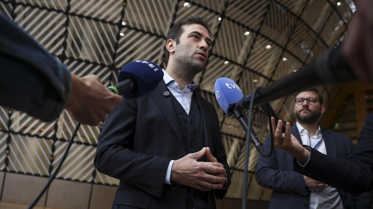 Cuerpo dice que acuerdos sectoriales y no solo arancel contarán en negociación con EE.UU.