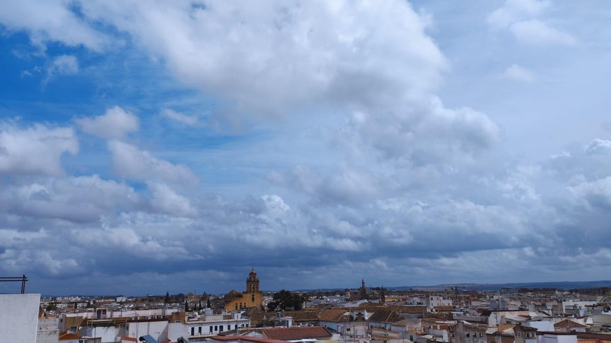 Nubosidad sobre Córdoba.